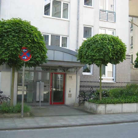 Hochwertiges Apartment im Grünen, zentral gelegen, ruhig, Balkon Hanóver Exterior foto